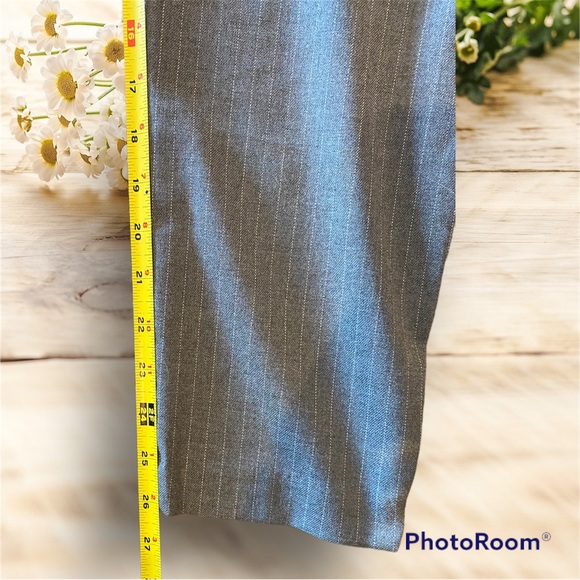 H&M Grey and White Pinstriped Elastic waist drawstring casual pants size 6 - Picture 8 of 11